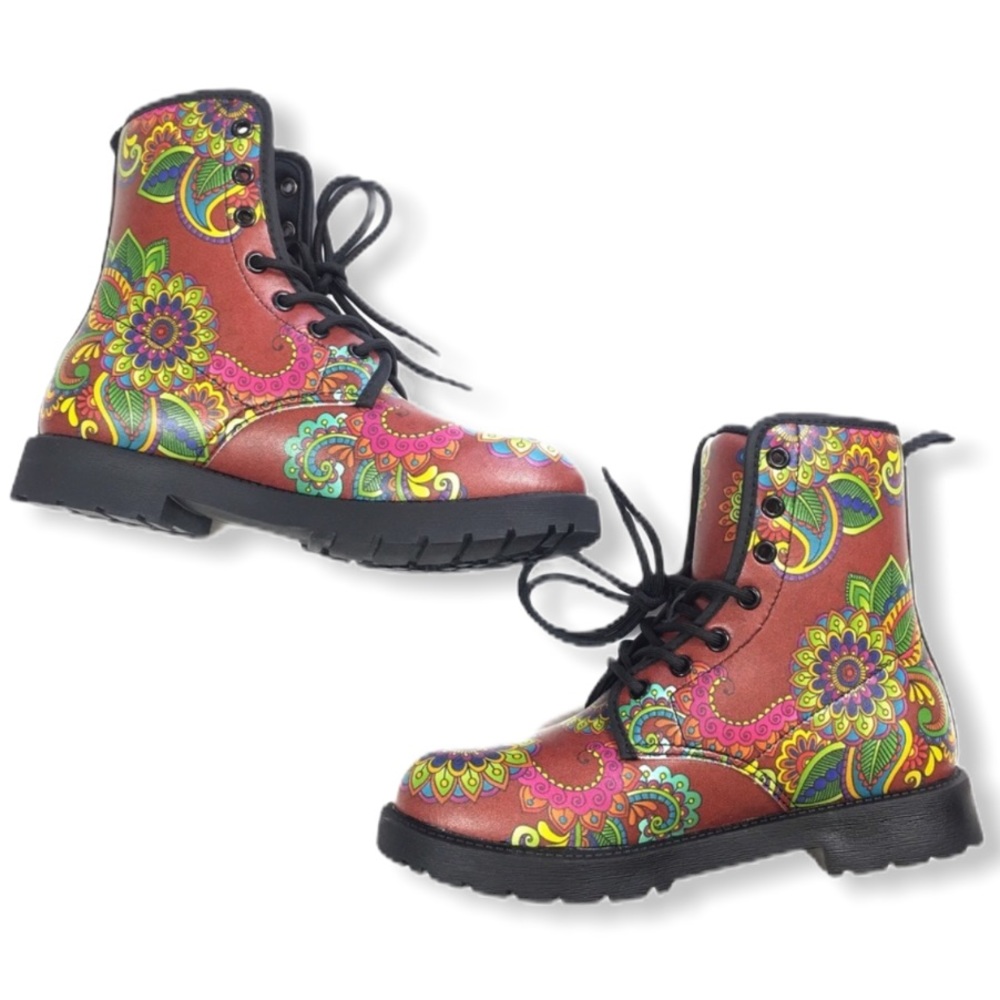 Yes We Vibe Funky Henna Flower Boots - Picture 2 of 8